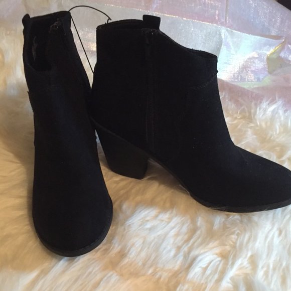 Black Cowboy Booties Sz 10 - Picture 1 of 5